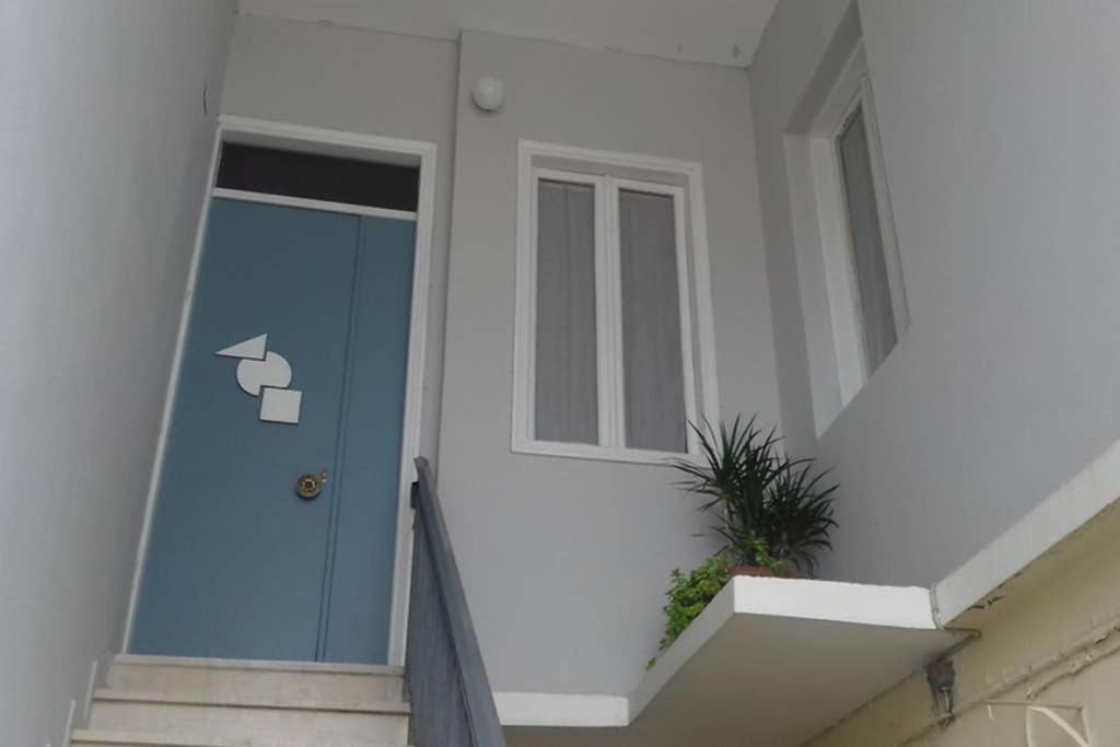 Paris House 1 Daire Patras Dış mekan fotoğraf